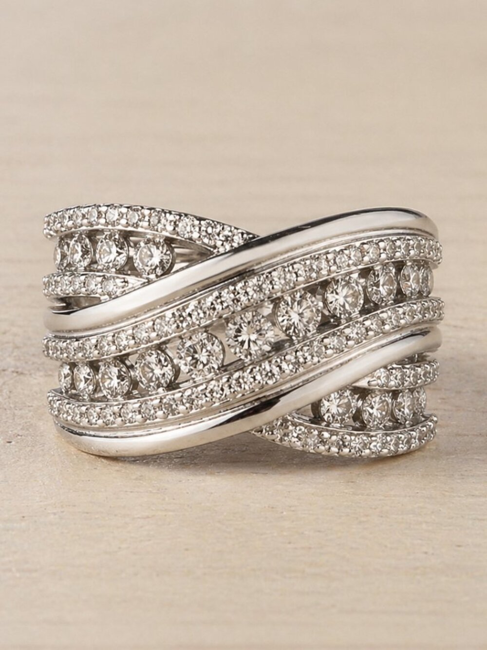 10K White Gold 1.00 Carat Natural Diamond Crossover Ring Michael Hill Size 7